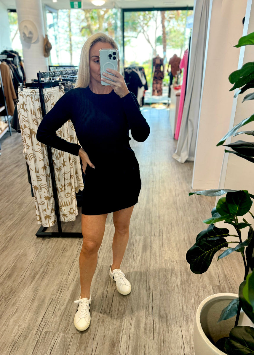 KORA KNIT MINI DRESS BLACK