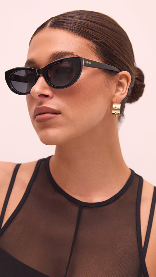 THE ESTELLA BLACK-BLACK SUNGLASSES