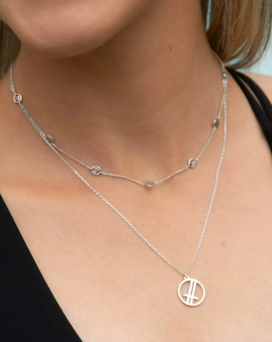 OVERTIME SILVER PENDANT NECKLACE