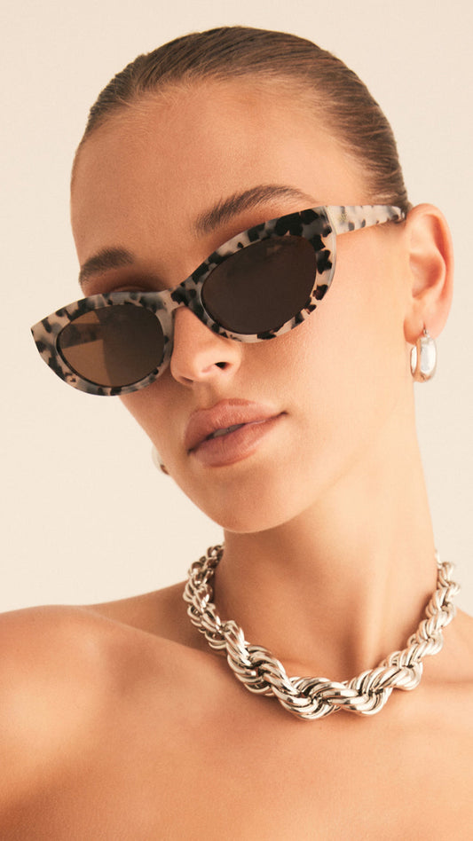 THE ESTELLA BLONDE TORT-CHOC SUNGLASSES